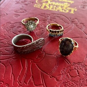 4 vintage 70s costume rings